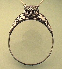 Owl Pendant Magnifier